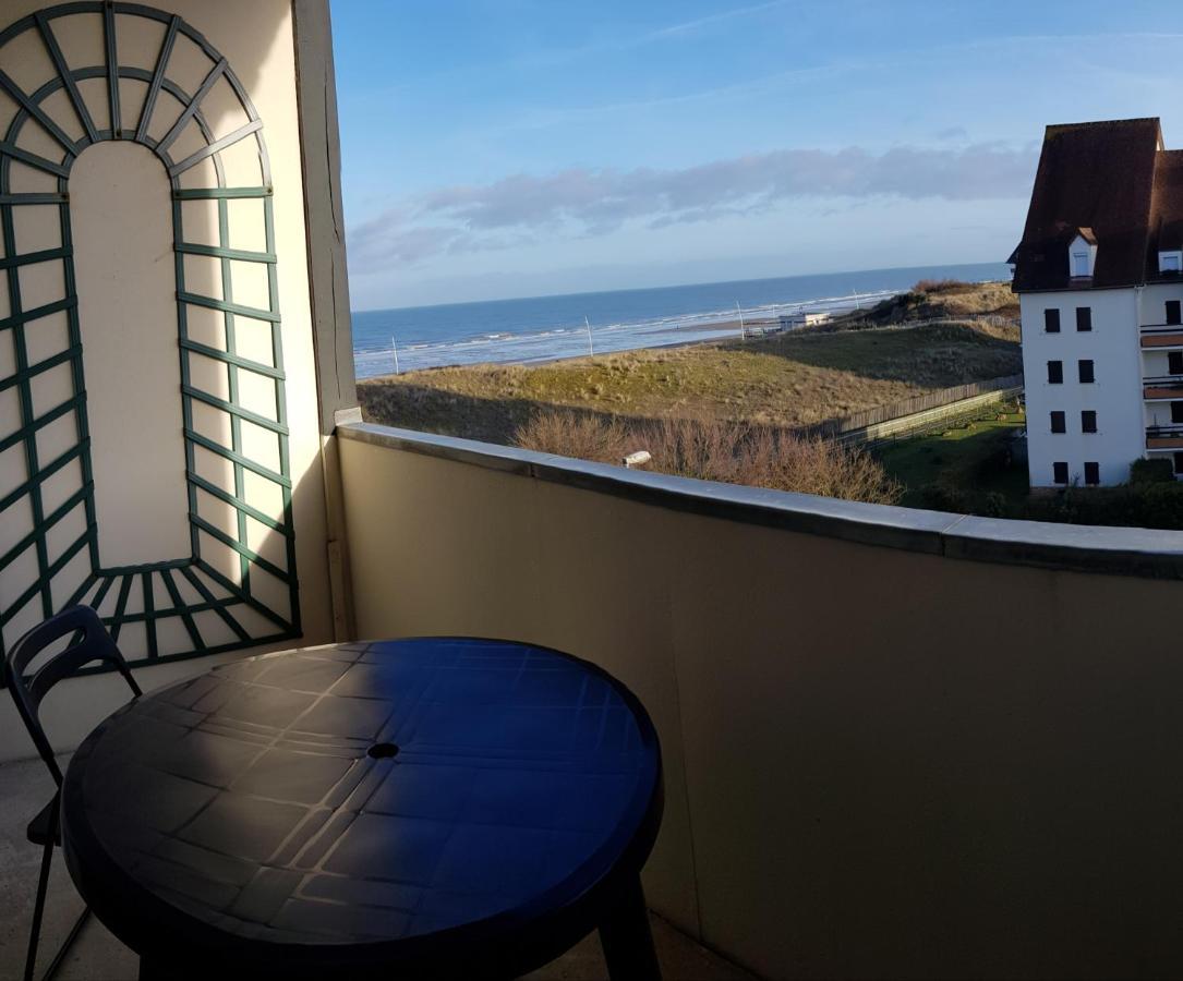 Bord de plage, thalasso et vue mer ! Cabourg Eksteriør bilde