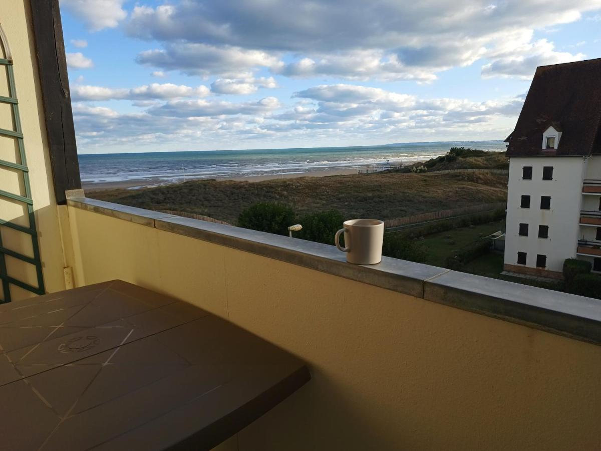 Bord de plage, thalasso et vue mer ! Cabourg Eksteriør bilde